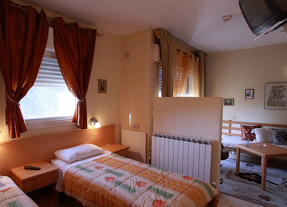 Safed Inn エクステリア 写真